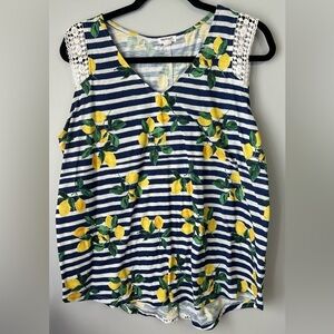 Westport size women’s XL Striped Lemon Print Top with Lace Detail